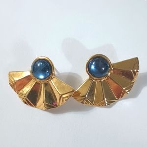 Avon gold pleated fan pierced earrings blue gem vintage